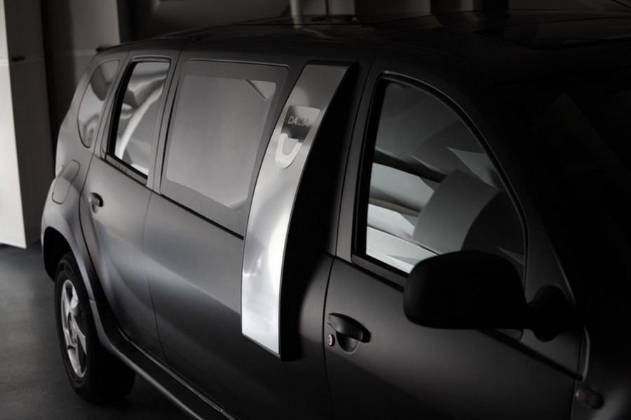  Dacia Duster Limousine 2012 года  (фото 5 из 6)
